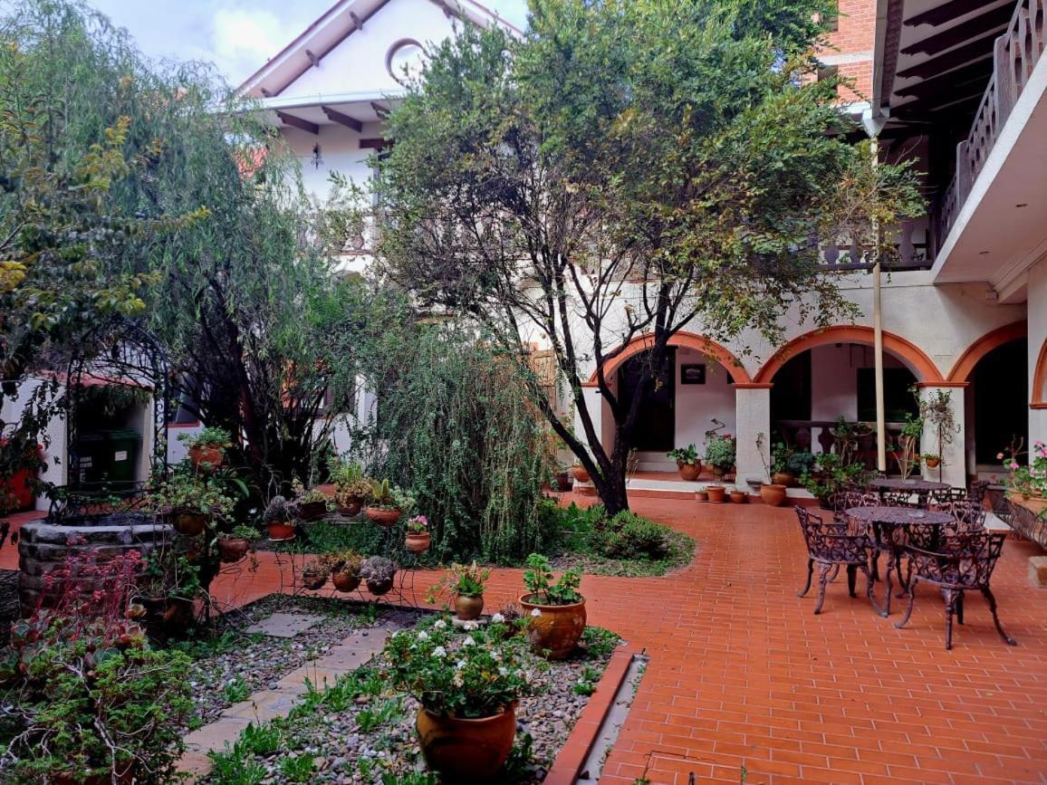 Hotel Santa Monica Potosí Extérieur photo